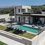 Andriano Villa